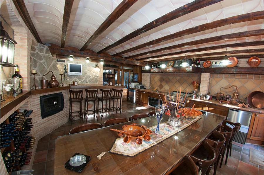 פסטרנה Hostal Rural Los Telares מראה חיצוני תמונה