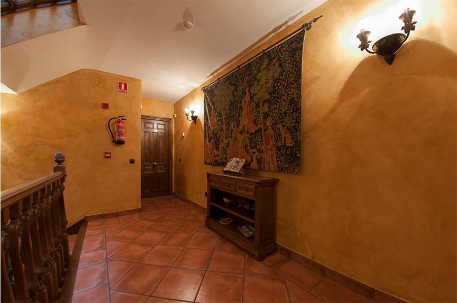 פסטרנה Hostal Rural Los Telares מראה חיצוני תמונה
