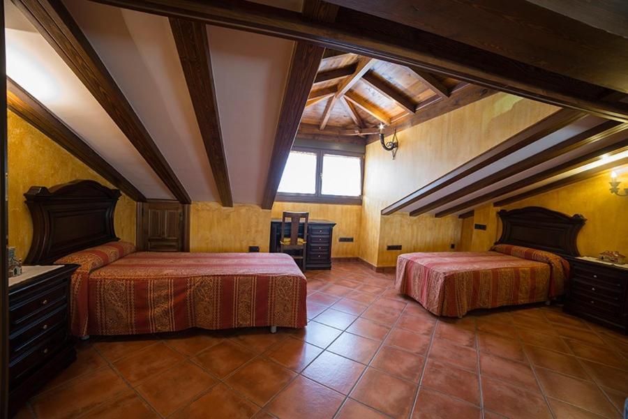 פסטרנה Hostal Rural Los Telares מראה חיצוני תמונה