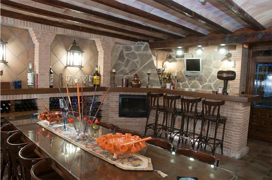 פסטרנה Hostal Rural Los Telares מראה חיצוני תמונה