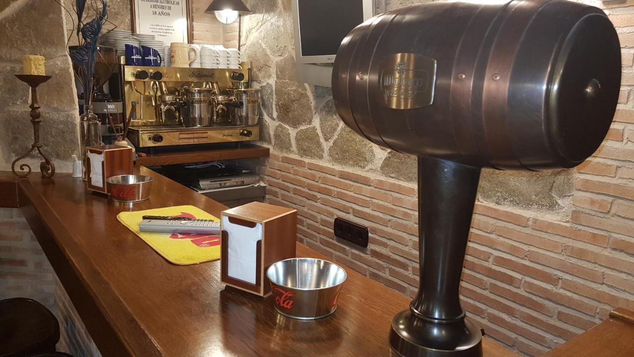 פסטרנה Hostal Rural Los Telares מראה חיצוני תמונה
